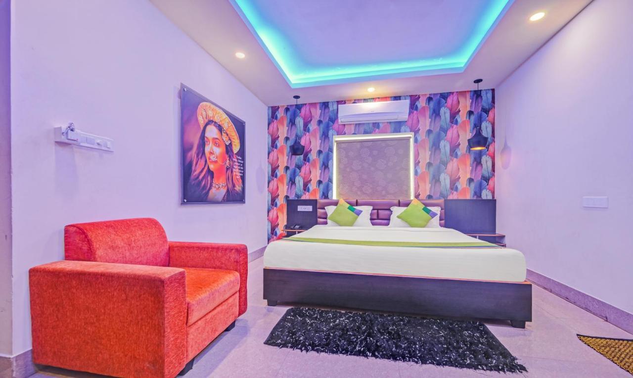 Treebo The Bollywood Hotel Bhubaneswar Exterior foto