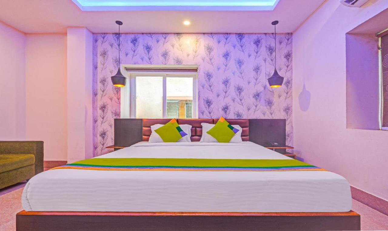 Treebo The Bollywood Hotel Bhubaneswar Exterior foto